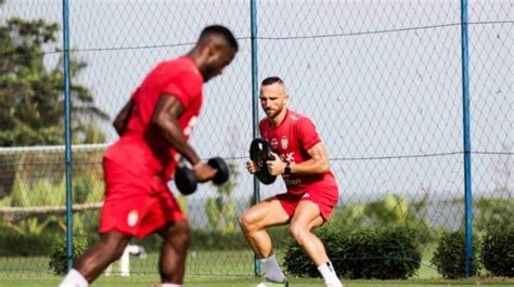 Apa Rahasia Kebugaran Pemain Liga 1: Pola Makan dan Latihan Mereka